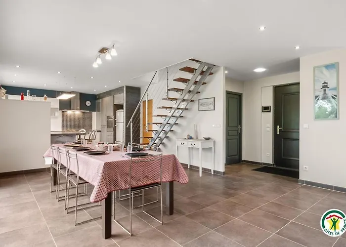 Gite Gites De France - Maison Des Ifs Holiday home *