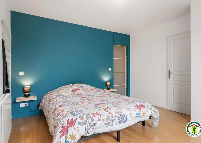 Holiday home Gite Gites De France - Maison Des Ifs